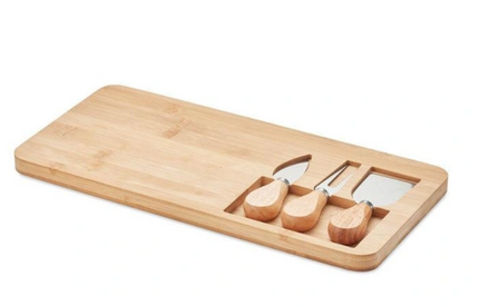Elegantes Bambus-Käsebrett-Set mit Gravur – das perfekte personalisierte Geschenk für Chef, Kollegen oder Geschäftspartner. Nachhaltig, stilvoll