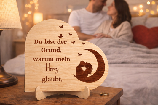 Geschenk für Paare – Holzherz mit Liebesspruch – Valentinstag Geschenk – Romantische Schlafzimmer Deko – Jahrestag